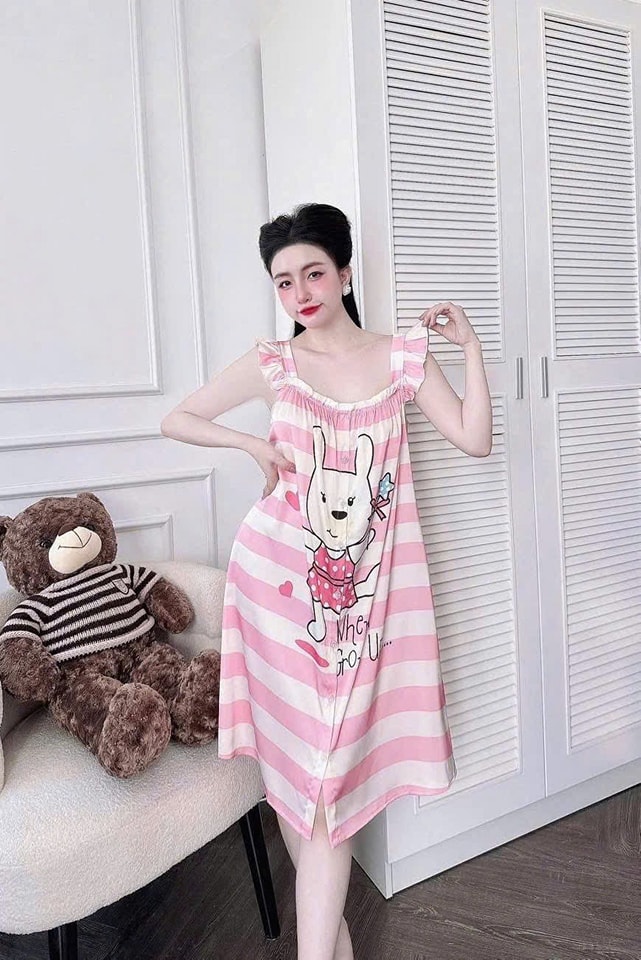 [???] Diệu Queen-XƯỞNG MAY ĐỒ BỘ GIÁ RẺ ? Top1Fashion ?  Xưa giờ em không biết thả thínhMặc đồ đẹp để anh dính lấy em
, shares-5✔️ , likes-5❤️️ , date-2025-02-02 17:45:29????????