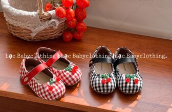 [🆕🇻🇳] Lạc BabyClothing 😎❤️️⭐️
#290k/ đôi ( 12cm -> 13.5cm ) lọt lòng chân bé
#320k/ đôi ( 14cm -> 15.5cm ) lọt lòng chân bé
Chốt nhanh nha Mẹ ơi. Cơ hội mua giày giá hời vì nhà em già , shares-0✔️ , likes-3❤️️ , date-2025-01-30 19:23:51🇻🇳🇻🇳🇻🇳📰🆕