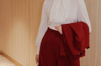 [🆕🇻🇳] The MAGNOLIA 👕 Top1Fashion 👗  𝑽𝒂𝒍𝒆𝒏𝒕𝒊𝒏𝒆 𝑽𝒆𝒔𝒕 𝒙 𝑹𝒐𝒔𝒊𝒆 𝑺𝒉𝒊𝒓𝒕
—————————
Không cần phô trương, sự kết hợp giữa áo vest Valentine và áo sơmi Rosie tựa như một bản giao hưởng hoàn hảo của ph , shares-5✔️ , likes-69❤️️ , date-2025-02-03 17:29:05🇻🇳🇻🇳🇻🇳📰🆕