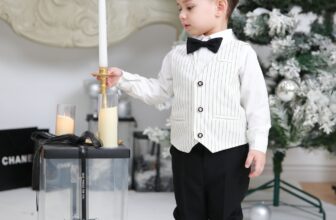 [🆕🇻🇳] TikTak House – Thời trang thiết kế cho bé 🧑‍🧒❤️️👶⭐️ SET GILE KẺ SỌC TRẮNG CHO BÉ TRAINhẹ nhàng và tinh tế với nơ điểm nhất ở cúc đồng sang trọng và nơ đen handmade cực đẹp của nhà Tiktak house, set gile k , shares-0✔️ , likes-13❤️️ , date-2025-02-05 18:58:05🇻🇳🇻🇳🇻🇳📰🆕