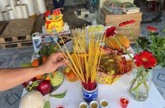 [🆕🇻🇳] Làm hộp giấy giá rẻ – In hộp mỹ phẩm – in hộp giấy số lượng ít  🎨 Top1Designs ✨  KHAI XUÂN HỒNG PHÁT – NHẬN NGAY LÌ XÌ
Bao Bì Thuần Việt kính chúc KHÁCH HÀNG năm mới với thật nhiều sức khoẻ, luôn vui vẻ, hạnh phúc, an khang, phú quý, th , shares-10✔️ , likes-12❤️️ , date-2025-02-06 20:39:23🇻🇳🇻🇳🇻🇳📰🆕