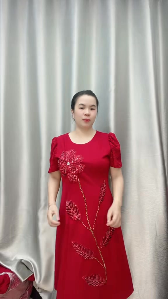 [🆕🇻🇳] Đầm trung niên Thy Thảo 👕 Top1Fashion 👗  Sale còn có 250k/đầm thôi ah
 , shares-0✔️ , likes-0❤️️ , date-2025-02-05 03:30:41🇻🇳🇻🇳🇻🇳📰🆕