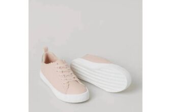 [🆕🇻🇳]  ROSE épines – Chuyên order hàng thời trang cho bé yêu các band US-UK với giá săn sale 🧑‍🧒❤️️👶⭐️ Hàng auth kids có sẵn nhà ROSE!Sneaker HM UK xinh cho bé giá chỉ #775k/đôi!Size: 35 cho chân bé 21,5cm!
, shares-1✔️ , likes-1❤️️ , date-2025-02-06 18:28:29🇻🇳🇻🇳🇻🇳📰🆕