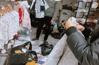 [🆕🇻🇳] Hi Chan Kids – 418 Trần Hưng Đạo – Nam Định 🧑‍🧒❤️️👶⭐️ Hàng hè về toàn siêu phẩm mà sáng h trời lạnh buồn chưa thèm bóc. Cơ mà năm nào cũng thế, ce tới tận shop thúc “ mày k bóc để c bóc “
, shares-0✔️ , likes-4❤️️ , date-2025-02-06 22:50:12🇻🇳🇻🇳🇻🇳📰🆕