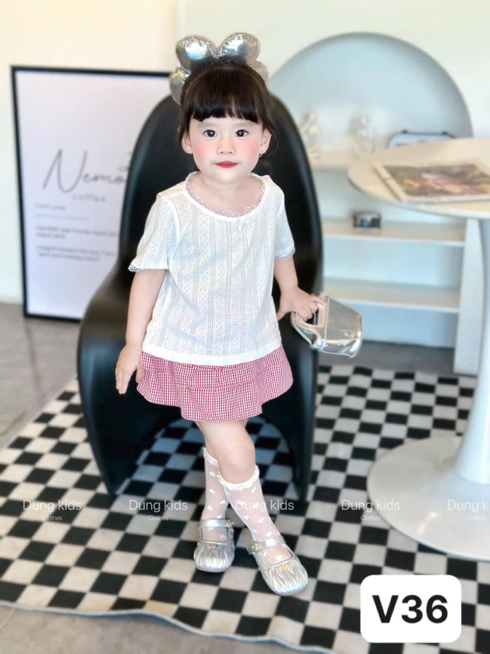 [🆕🇻🇳]  Kuma Kids – Đồng hành cùng bé yêu 🧑‍🧒❤️️👶⭐️  Dép tập đi chống tuột cho bé trai bé gái từ 6 tháng -3 tuổi
Miễn phí giao hàng khi đặt hàng tại: 
—–
 Inbox ngay để được tư vấn size nhé Mom ơi!!
CAM K , shares-0✔️ , likes-0❤️️ , date-2025-02-10 15:36:08🇻🇳🇻🇳🇻🇳📰🆕