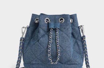 [🆕🇻🇳] Khang VNXK 👕 Top1Fashion 👗  Đầu năm mua túi lấy hênMột mẫu túi cực xinh nhà  C h a r l i e  &  K e i t h  với giá đang on web khá đắt đỏ.Chất liệu denim mềm đẹp và bền bỉ với ki , shares-2✔️ , likes-16❤️️ , date-2025-02-07 14:56:44🇻🇳🇻🇳🇻🇳📰🆕