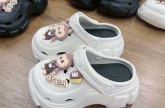 [🆕🇻🇳]  Kido Kid – Chuyên bán quần áo, giầy dép, mũ, khăn, phụ kiện trẻ em chính hãng 🧑‍🧒❤️️👶⭐️  LABUBU…..
( Mẫu này trai gái mang đều xinh ạ)
• Size : 24/25 đến 34/35 ( Size kép)
, shares-0✔️ , likes-4❤️️ , date-2025-02-10 03:04:53🇻🇳🇻🇳🇻🇳📰🆕