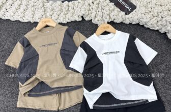 [🆕🇻🇳]  CHUNKids.vn – (Chun Kids )-Cửa hàng quần áo sơ sinh & trẻ em 🧑‍🧒❤️️👶⭐️ Năm nay em đã kiếm được dòng bộ size nhỏ mà  style Hàn bassic giống các bạn lớn rồi ạ
Đẹp, sang mà người nhớn lắm luôn
Size 90-130( phom 12-25kg)Chấm  , shares-0✔️ , likes-7❤️️ , date-2025-02-10 19:26:47🇻🇳🇻🇳🇻🇳📰🆕