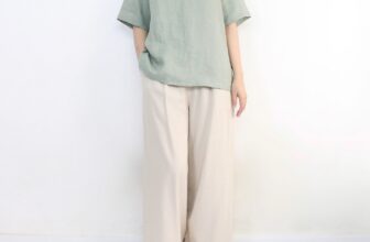 [🆕🇻🇳] Tiệm may Tháng Năm 👕 Top1Fashion 👗  Tháng Năm phiên bản đời thường – Nhẹ nhàng trang nhã𝗔𝗻𝗻 𝘁𝗼𝗽
Kích cỡ: freesize (ngực áo 105cm, dài áo 58cm)
Màu sắc và chất liệu:
. Xanh mint – Pure line , shares-0✔️ , likes-0❤️️ , date-2025-02-12 02:55:04🇻🇳🇻🇳🇻🇳📰🆕