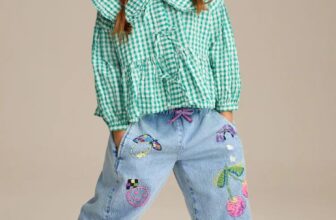 [???]  LUNA Kids Authentic – Hàng Hiệu Cho Bé ?‍?❤️️?⭐️  Nay không mặc đầm bánh bèo nữa, mình đổi qua quần jean cho chị gái lớn nhé.
Size : 3y — 16y.
Hàng order 3 — 4 tuần, không có sẵn. LUNA cam kết % , shares-0✔️ , likes-1❤️️ , date-2025-02-12 01:59:55????????