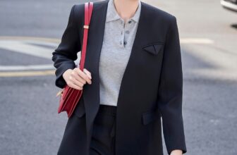 [🆕🇻🇳] VIVIKA ra đời năm 2021 bởi Founder cùng đội ngũ thiết kế trẻ năng động với triết lý: SHINE YOUR WAY 👕 Top1Fashion 👗   , shares-0✔️ , likes-6❤️️ , date-2025-02-10 21:50:27🇻🇳🇻🇳🇻🇳📰🆕