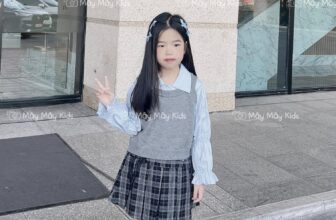 [🆕🇻🇳]  Mây Mây Kids – Cửa hàng quần áo 🧑‍🧒❤️️👶⭐️ Ui xinhh khủng khiếpppp
Sơmi kèm gile rờiii mua 1 mà đc 2 các mẹ ơiii,siêu siêuu xinhh nhớ ạ kèm chân váy dạ kẻ chuẩn bàii lunnnSơmi gile len sẵn full sz , shares-0✔️ , likes-5❤️️ , date-2025-02-12 19:42:51🇻🇳🇻🇳🇻🇳📰🆕