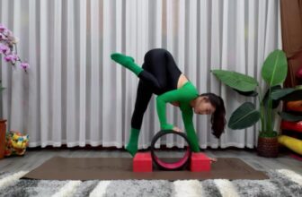 [🆕🇻🇳] Yoga Quỳnh Phạm – Chia sẻ kiến thức, kinh nghiệm luyện tập về yoga 🧘 Top1Yoga 🧘 Hướng dẫn một số tư thế thăng bằng tay với Vòng!
#ONLINE_NÂNG_CAO #QuynhphamYG
, shares-0✔️ , likes-127❤️️ , date-2025-02-12 02:43:55🇻🇳🇻🇳🇻🇳📰🆕