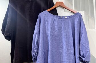 [???] Pomapan – Store vnxk – Thiết kế & Thời trang  ? Top1Fashion ?  a4759 – Áo tay phồng xuất Hànnnn siêu cưng
Chất nhẹ mềm lên form xinh lắm ạ
Basic dễ mặc
Size 70&kg đổ về nhé ạ
Đen / Xanh
___________________
shope , shares-0✔️ , likes-1❤️️ , date-2025-02-12 02:18:57????????