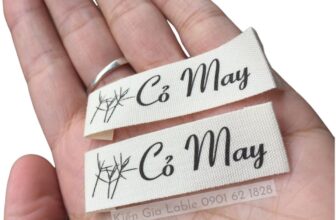 [🆕🇻🇳] Xưởng In Nhãn Mác Tag Giấy Quần Áo Giá Rẻ 🎨 Top1Designs ✨   BẠN ĐANG CẦN IN NHÃN MÁC QUẦN ÁO CHẤT LƯỢNG – GIÁ TỐT?Bạn là chủ shop quần áo, xưởng may hay thương hiệu thời trang đang cần nhãn mác, tag giấy, tem dệt , shares-0✔️ , likes-2❤️️ , date-2025-02-11 04:55:18🇻🇳🇻🇳🇻🇳📰🆕