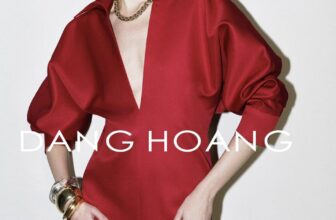 [🆕🇻🇳] DANG HOANG – Thiết kế & Thời trang 👕 Top1Fashion 👗  KING PROTEA DRESS – Thiết kế tôn vinh tinh thần kiêu hãnh và sự mạnh mẽ của người phụ nữ hiện đại.Sắc đỏ quyền lực kết hợp với đường cắt sâu táo bạo, ta , shares-0✔️ , likes-16❤️️ , date-2025-02-12 20:34:14🇻🇳🇻🇳🇻🇳📰🆕