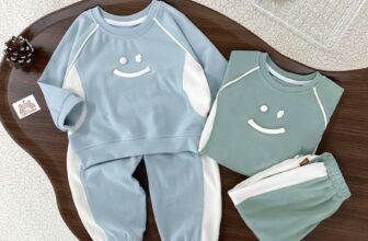 [???] Cocandy kids – Thương hiệu thời trang thiết kế dành cho bé  ?‍?❤️️?⭐️ DEAL GIẢM CÒN #295K cho tụi nhỏ miền Bắc hiện tại, dòng Nỉ Cotton cao cấp đáng đồng tiền bát gạo, bao ấm bao mềm mại, mặc chỉ có mê
– Em còn lẻ mỗi size b , shares-1✔️ , likes-1❤️️ , date-2025-02-09 15:00:03????????