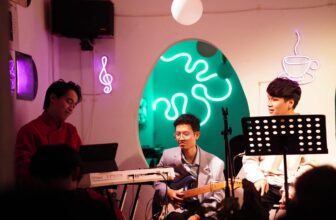 [☕️🇻🇳] Cà Phê Không 🥤 Top1Coffee ☕️  Tiếp tục câu chuyện về buổi Live music khai xuân và outfit của Đạt. Trước ngày diễn Đạt key có bảo các anh em: ”Nếu mọi người  , shares-0✔️ , likes-10❤️️ , date-2025-02-10 16:46:41🇻🇳🇻🇳🇻🇳📰🆕