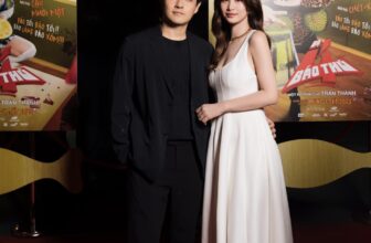 [🆕🇻🇳] Huong Boutique – Định hướng phong cách thời trang 👕 Top1Fashion 👗  𝐇𝐔𝐎𝐍𝐆 𝐱 Đ𝐨̂𝐧𝐠 𝐍𝐡𝐢 | 𝐖𝐨𝐦𝐞𝐧 𝐢𝐧 𝐋𝐎𝐕𝐄 | 𝐄𝐥𝐞𝐠𝐚𝐧𝐜𝐞 𝐢𝐧 𝐰𝐡𝐢𝐭𝐞 𝐝𝐫𝐞𝐬𝐬Nàng thơ Đông Nhi thanh lịch trong thiết kế đầm trắng signature của nhà HUONG. Thiết kế với  , shares-0✔️ , likes-7❤️️ , date-2025-02-11 17:20:53🇻🇳🇻🇳🇻🇳📰🆕