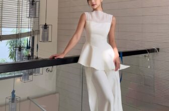 [🆕🇻🇳] DeNio – Phá bỏ lối mòn cũ của thời trang Việt 👕 Top1Fashion 👗  𝑫𝒊𝒆̂̃𝒏 𝒗𝒊𝒆̂𝒏 𝑲𝒂𝒕𝒍𝒆𝒆𝒏 𝑷𝒉𝒂𝒏 𝑽𝒐̃ 𝒙 𝑫𝒆𝑵𝒊𝒐#WearDeNio
#DeNioMaela asymmetric peplum top (DN0708)
Price: 1.490.000đ —>1.192.000đ (20% OFF)Noren straight  , shares-0✔️ , likes-11❤️️ , date-2025-02-13 02:45:02🇻🇳🇻🇳🇻🇳📰🆕