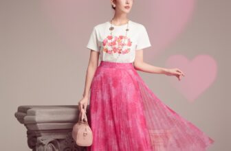 [🆕🇻🇳] ELISE – Định hướng phong cách thời trang👕 Top1Fashion 👗  LOVE ACCORD | TẶNG ÁO THUN BST CHO HÓA ĐƠN TỪ 2.5 TRIỆUNổi bật với họa tiết logo Elise được thiết kế và tạo hình tỉ mỉ bằng những bông hoa khoe sắc rực r , shares-1✔️ , likes-32❤️️ , date-2025-02-12 22:00:03🇻🇳🇻🇳🇻🇳📰🆕