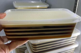 [🆕🇻🇳] Nhà AnAn – chuyên cung cấp rau củ quả hữu cơ, sạch, rõ nguồn gốc từ Đà Lạt 🍔 Top1Food  🍜 Nay bếp ra dư:
2p rau câu flan cheese
1 pía sầu riêng không trứng
2 pía sầu riêng có trứng
1 pía thập cẩm
1 bánh mì hoa cúc
1 set sữa chua phô mai
, shares-0✔️ , likes-3❤️️ , date-2025-02-14 15:00:31🇻🇳🇻🇳🇻🇳📰🆕