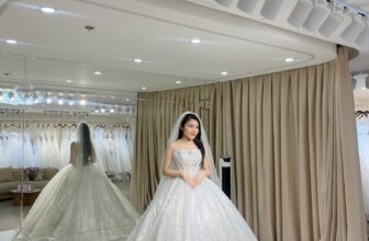 [🆕🇻🇳] La Rosa Bridal – Makeup – wedding dress and more ..! 🤵🏻 Top1Wedding 👰🏻  Nhà #La rất vui khi được đồng hành cùng cô dâu và chú rể trong hành trình tìm kiếm chiếc váy cưới hoàn hảo. Được chứng kiến niềm vui và sự hài lòng của các , shares-1✔️ , likes-7❤️️ , date-2025-02-13 19:04:50🇻🇳🇻🇳🇻🇳📰🆕