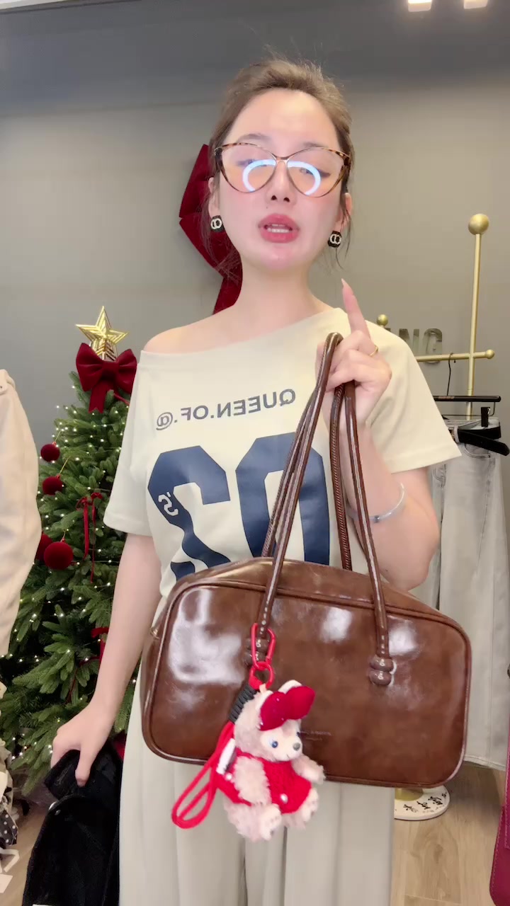 [🆕🇻🇳] Ha Thu Hoang Clothing – Chuyên Thời Trang Nữ 👕 Top1Fashion 👗  LẠNH SHOP TRANH THỦ DỌN KHO Ạ . SHOP XẢ BUỔI CUỐI NHA
 , shares-0✔️ , likes-193❤️️ , date-2025-02-10 04:18:09🇻🇳🇻🇳🇻🇳📰🆕