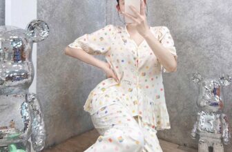 [🆕🇻🇳] Shop Mẹ Tin – Chuyên hàng thanh lý giá rẻ 👕 Top1Fashion 👗  Tim tiểu thư 4 nút quần dài
Tole VNXK F21
Size M: 45-52kg
Size L: 53-59kg
Size XL: 60-70kg
Giá:140kk
, shares-0✔️ , likes-3❤️️ , date-2025-02-12 05:04:11🇻🇳🇻🇳🇻🇳📰🆕