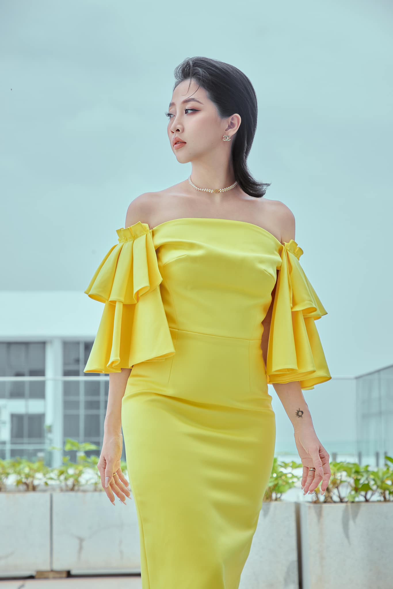[🆕🇻🇳] CHANCOS-Đẳng Cấp Thượng Lưu – thương hiệu thời trang thiết kế cao cấp 👕 Top1Fashion 👗  “Vàng là màu của niềm tin, của ánh sáng và của những tâm hồn không bao giờ bị dập tắt.”
– Vincent Van GoghBởi vậy Vũ Thanh Hằng may một chiếc đầm vàng ch , shares-0✔️ , likes-7❤️️ , date-2025-02-14 03:08:10🇻🇳🇻🇳🇻🇳📰🆕