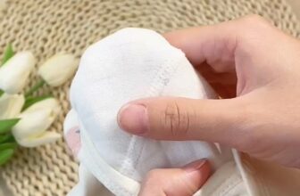 [🆕🇻🇳]  Made By Hằng – chuyên đồ len hanmade 🧑‍🧒❤️️👶⭐️ Body khuy cài vạt chéo liền thân cho bé đầy tháng
Chất cotton mềm mịn,hoạ tiết xinh yêu chi bé
, shares-0✔️ , likes-2❤️️ , date-2025-02-11 23:06:26🇻🇳🇻🇳🇻🇳📰🆕