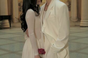 [🆕🇻🇳] Huong Boutique – Định hướng phong cách thời trang 👕 Top1Fashion 👗  𝐖𝐎𝐌𝐄𝐍 𝐈𝐍 𝐋𝐎𝐕𝐄 | 𝐁𝐞𝐚𝐮𝐭𝐢𝐟𝐮𝐥 𝐢𝐧 𝐖𝐡𝐢𝐭𝐞Nàng thơ Lan Phương rạng rỡ và sang trọng trong thiết kế đầm trắng tinh khôi. Những đường cắt đơn giản nhưng tinh tế g , shares-4✔️ , likes-41❤️️ , date-2025-02-13 17:17:07🇻🇳🇻🇳🇻🇳📰🆕