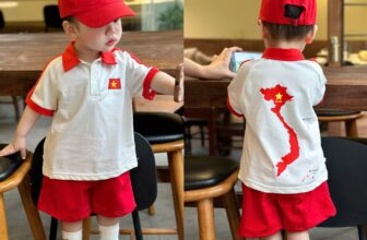 [🆕🇻🇳] Tiệm Order CoCa Kids 😎❤️️⭐️ Yêu Tổ Quốc – Yêu Đồng Bào
Yêu nước thì mặc quanh năm không cần dịp gì hết đúng không các mom ơii. Chuẩn bị 30/4 rồi e lên 1 set siêu xinh và có ý nghĩa  , shares-0✔️ , likes-1❤️️ , date-2025-02-16 04:18:02🇻🇳🇻🇳🇻🇳📰🆕