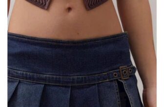 [???] Pomapan – Store vnxk – Thiết kế & Thời trang  ? Top1Fashion ?  UB outfits cho mấy bà nè
Style Y2K Poma coá luôn ahhhhhhh
Cv01010 – Chân váy jeans UB nhennnnn
Xịn đẹp hịn , rất slay nhennnn
Size S M
_______________ , shares-0✔️ , likes-0❤️️ , date-2025-02-21 02:46:05????????