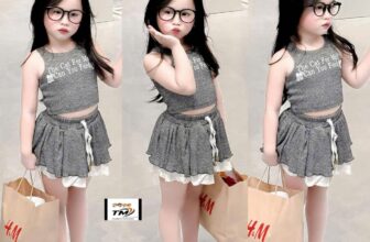 [???]  HTB STORE Chuyên Thời Trang Trẻ Em  ?‍?❤️️?⭐️  Hè cứ diện cotton là vừa mát vừa xinh luôn nha. Dáng khoẻ khoắn, thoải mái, năng động, mẹ rinh luôn cho con nha.
Ri 10/10-30kg.
#135k
, shares-0✔️ , likes-1❤️️ , date-2025-02-15 14:13:33????????
