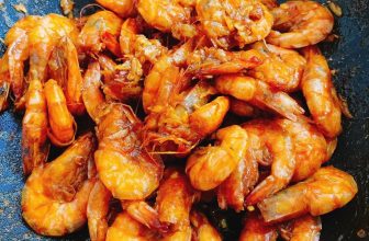 [🆕🇻🇳] CÀ MÈN – Đặc sản quê hương Quảng Trị 🍔 Top1Food 🍜 Đang chạy xe bon bon trên đường, thấy có chiếc xe máy biển 74, Mèn hí ha hí hửng cố chen lên, chào đồng hương bằng chất giọng thân thương: “Ả ơi, ả ở xã mô , shares-1✔️ , likes-26❤️️ , date-2025-02-18 14:05:59🇻🇳🇻🇳🇻🇳📰🆕