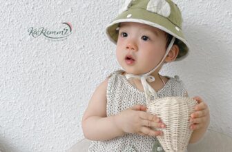 [🆕🇻🇳] KAKUMMI là thương hiệu VN hàng đầu thiết kế & sản xuất áo thời trang cho bé 😎❤️️⭐️ Mẫu body Best Seller Kakummi chưa bao giờ hết hot
Bé mặc lên dáng xinh quá trời luônThông tin sản phẩm:
Bodychip họa tiết chấm xanh –  BD01
Chất liệu: xô , shares-1✔️ , likes-8❤️️ , date-2025-02-18 15:00:01🇻🇳🇻🇳🇻🇳📰🆕