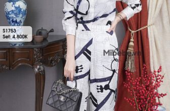 [🆕🇻🇳] Mibebe – Chuyên thời trang nữ nhập trực tiếp từ Hàn Quốc và Hong Kong 👕 Top1Fashion 👗  Gợi ý một set đồ thanh lịch nhưng không kém phần sang trọng dành cho các chị iu công sở diện đi làm hay đi họp nhé ạ!
_____
Với chất liệu xịn sò, đường ma , shares-0✔️ , likes-5❤️️ , date-2025-02-15 04:00:04🇻🇳🇻🇳🇻🇳📰🆕