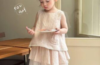 [???]  Ruby Kid – Thời Trang Trẻ Em Cao Cấp  ?‍?❤️️?⭐️ Khai xuân đón lộc đầu năm.Lì xì tặng ngay giá iu thương cho ẻm Mom nhé.
Một sét sang chảnh, mềm mại.#bobegai
#quanaotreem
#quanaotreemcaocap
#thoitra , shares-0✔️ , likes-4❤️️ , date-2025-02-15 18:13:57????????