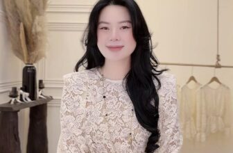 [🆕🇻🇳] Bui Lan Anh Studio – 𝑸𝒖𝒂̂̀𝒏 𝑨́𝒐 𝑵𝒖̛̃ 𝑯𝒐𝒕 𝑻𝒓𝒆𝒏𝒅 👕 Top1Fashion 👗  Up luôn cho nóng ạ
, shares-2✔️ , likes-94❤️️ , date-2025-02-25 04:10:37🇻🇳🇻🇳🇻🇳📰🆕