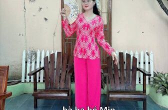 [🆕🇻🇳]  Chuyên sỉ lẻ đồ ồ bà ba bé 🧑‍🧒❤️️👶⭐️ Bà ba cổ tim cho mẹ về hàng
Chất vải gấm quần lụa
Size từ 40kí -70kí
, shares-0✔️ , likes-1❤️️ , date-2025-02-18 00:45:45🇻🇳🇻🇳🇻🇳📰🆕