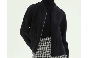 [🆕🇻🇳] Băngshop Xuất Khẩu- 14E Hàng Chuối 👕 Top1Fashion 👗  Dạ khâu tay LBL xuất Hàn dư xịn  ce ui!Xịn từ cái bo đến cái khoá , chất dạ lông cừu nhẹ , mềm , mướt , dáng xinh xỉu, dễ mix vô cùng ạ! Hiếm khi thấy 1  , shares-0✔️ , likes-0❤️️ , date-2025-02-19 02:59:14🇻🇳🇻🇳🇻🇳📰🆕