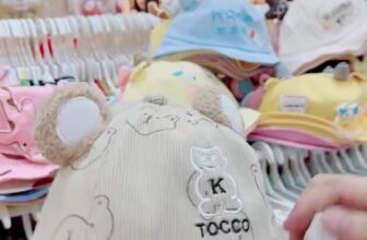 [🆕🇻🇳]  Door to door – Chuyên quần áo, giày dép và phụ kiện cho bé 😎❤️️⭐️ Bộ sưu tập nón vành cho bé đẹp xuất sắc đã về sẵn tại shop với rất nhiều mẫu cho mẹ tha hồ lựa chọn nhé!!!
Chất liệu mềm mịn, thấm hút mồ hôi và không bị h , shares-0✔️ , likes-0❤️️ , date-2025-02-21 20:14:03🇻🇳🇻🇳🇻🇳📰🆕