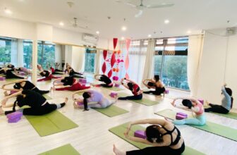 [🆕🇻🇳] Yoga Thực Dưỡng 🧘 Top1Yoga 🤸🏻‍♀️ Giãn cơ chính là “vị cứu tinh” giúp chúng mình tránh tổn thương và đau mỏi, nhất là khi ngồi văn phòng.
_______________________YOGA Thực Dưỡng
Shophouse  , shares-0✔️ , likes-1❤️️ , date-2025-02-19 16:15:48🇻🇳🇻🇳🇻🇳📰🆕