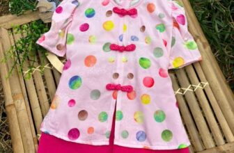 [🆕🇻🇳]  Chuyên sỉ lẻ đồ ồ bà ba bé 🧑‍🧒❤️️👶⭐️ Set bà ba tay búp nút tều cho bé
Chất vải gấm lụa đẹp cho bé
Size bé từ 6 kí đến 40kí
Khách ib để e TV cho mình nha
, shares-0✔️ , likes-2❤️️ , date-2025-02-27 05:19:58🇻🇳🇻🇳🇻🇳📰🆕