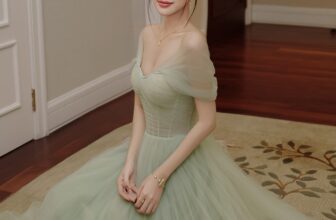 [🆕🇻🇳] Joséphine 👕 Top1Fashion 👗  𝐀 𝐰𝐨𝐦𝐚𝐧’𝐬 𝐞𝐥𝐞𝐠𝐚𝐧𝐜𝐞 𝐬𝐩𝐞𝐚𝐤𝐬 𝐥𝐨𝐮𝐝𝐞𝐫 𝐭𝐡𝐚𝐧 𝐡𝐞𝐫 𝐰𝐨𝐫𝐝𝐬 𝐞𝐯𝐞𝐫 𝐜𝐨𝐮𝐥𝐝EMMA DRESS đã giúp Ms. Đoàn Bích Ngọc trở thành nàng thơ, tỏa sáng đầy kiêu hãnh và thanh lịch. , shares-0✔️ , likes-7❤️️ , date-2025-02-23 01:48:07🇻🇳🇻🇳🇻🇳📰🆕