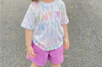 [🆕🇻🇳] May’s House – Cửa hàng quần áo sơ sinh & trẻ em 🧑‍🧒❤️️👶⭐️ Hot em tái
Đúng gu em luôn
Tone xanh dịu mắt trắng da. Mặc lên cute cực nhaaa. Ảnh sàn xuất sắc lắm rồi ạ. Em trả ảnh mẫu mặc sau nha các bác
M031
Only 1 , shares-0✔️ , likes-4❤️️ , date-2025-02-24 01:05:43🇻🇳🇻🇳🇻🇳📰🆕