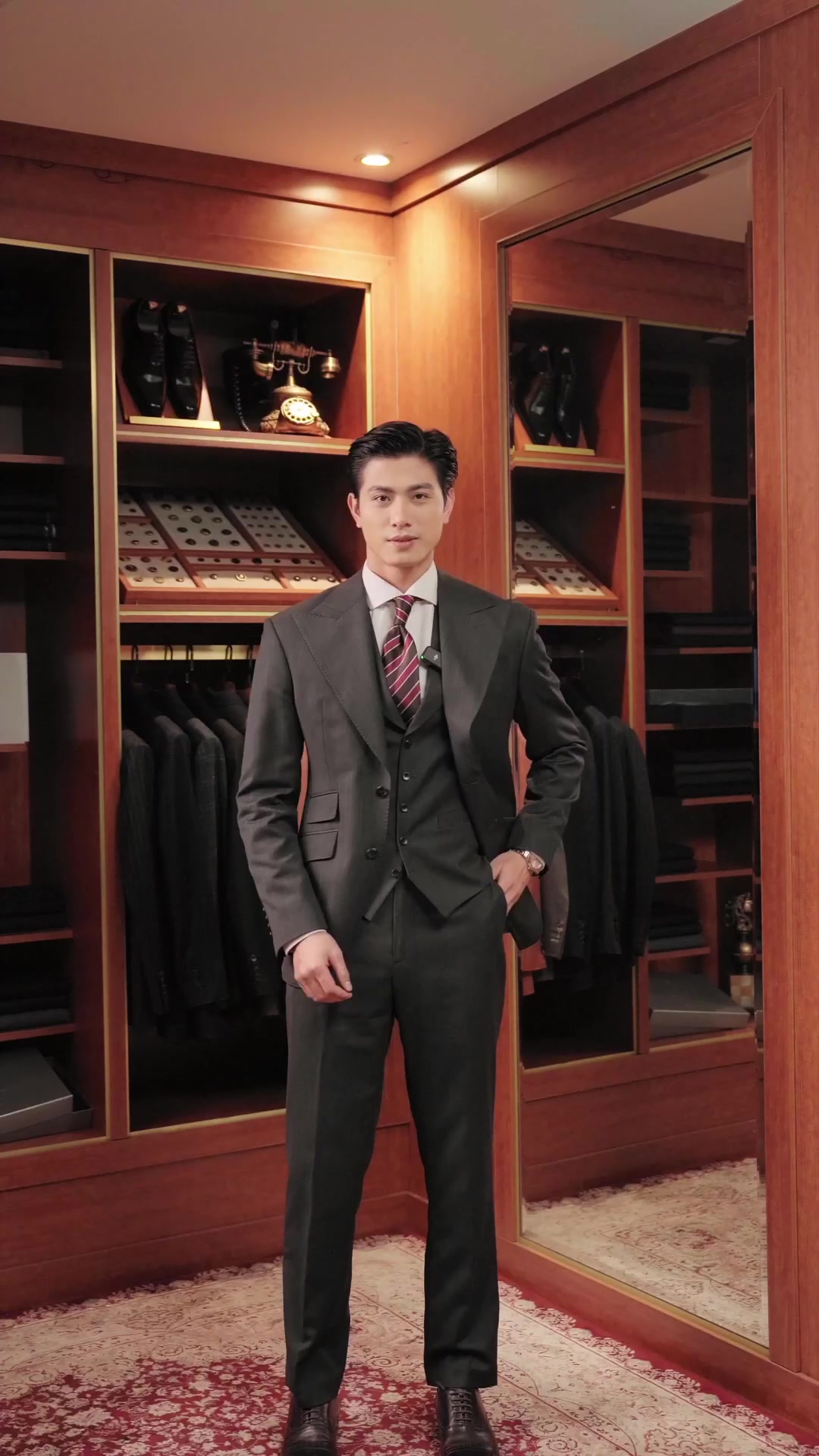[🆕🇻🇳] Adam Store – Thương hiệu Suit may sẵn hàng đầu Việt Nam👕 Top1Fashion 👗  Suit là biểu tượng của sự lịch lãm, sang trọng và chuyên nghiệp. Một bộ suit đẹp có thể giúp quý anh tự tin hơn trong các cuộc gặp gỡ, sự kiện hay công việ , shares-0✔️ , likes-31❤️️ , date-2025-02-18 18:12:56🇻🇳🇻🇳🇻🇳📰🆕