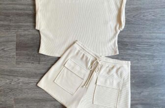 [🆕🇻🇳] ViS Store 👕 Top1Fashion 👗  Set bộ D0uble Z3r0 xịn xò, form dáng trẻ trung thoải mái. Chất thun dệt kim mềm mịn, thoáng mát. Mặc được quanh năm các chị nhé
=> giá: 225kMã: B187
Màu: , shares-1✔️ , likes-4❤️️ , date-2025-02-20 21:25:34🇻🇳🇻🇳🇻🇳📰🆕