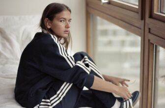 [🆕🇻🇳] Adidas Việt Nam 👕 Top1Fashion 👗  CHÍNH THỨC RA MẮT ADIDAS ORIGINALS x SPORTY & RICH COLLEGIATE: MANG CHẤT HỌC ĐƯỜNG BƯỚC RA ĐƯỜNG PHỐ!Như bước ra từ thước phim teen Mỹ, BST adidas Origin , shares-1✔️ , likes-56❤️️ , date-2025-02-26 03:01:12🇻🇳🇻🇳🇻🇳📰🆕